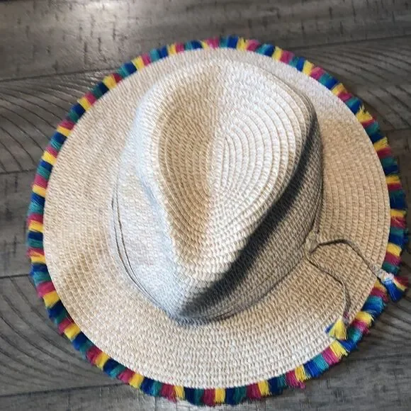 Tucker & Tate Scrunch & Shape Sun Hat 👒 Throw it in your bag and it resh… - Picture 4 of 17